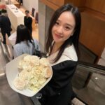 Son Yeon-jae Instagram - 요즘🐶🌸👶🤍
