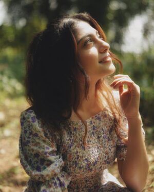 Sona Olickal Instagram - Brb daydreaming ☁️✨

Shot by: @merin__georg 
Grading by: @akn.jpeg