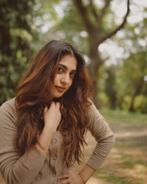 Sona Olickal Instagram - 🌿✨

Shot by: @merin__georg