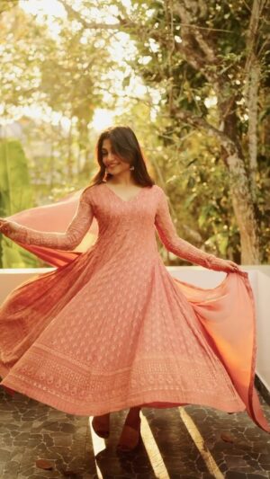 Sona Olickal Instagram - Bliss ✨ 

Shot by: @portraits_by_shone 
Wearing: @anu.scaria.couture 
Co direction @amritha_lakshmi___ hehe