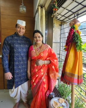 Sonali Pandit Naik Instagram - Happy GUDHI PADAWA .....
Nutan  varshachya  sagalyanna shubhechcha 🙏🙏