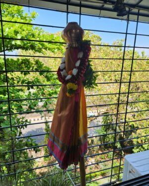 Sonali Pandit Naik Instagram - Happy GUDHI PADAWA .....
Nutan  varshachya  sagalyanna shubhechcha 🙏🙏