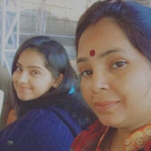 Sonam Lamba Instagram - Ye hamari strong woman ke liye 😊😘😘😘