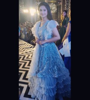 Sonam Lamba Instagram - Thank you Gondia for a wonderful evening 😊

👗- @chanchal_rental_store