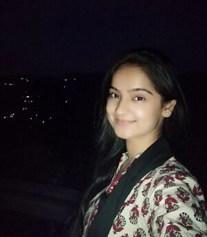 Sonam Lamba Instagram - Mere aibon ko jo dhak de.. vo paak si ridaa tum ❤️