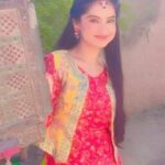 Sonam Lamba Instagram - ਲੋਹੜੀ ਦੀਆਂ ਮੁਬਾਰਕਾਂ ਸਬ ਨੂੰ 🙏😍😇 Happy Lohri 😊😊😊 #happylohri #lohri #punjab #celebrations #happiness #lohricelebration #trendingreels