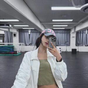 Song Chae-yoon Thumbnail - 1.6K Likes - Top Liked Instagram Posts and Photos