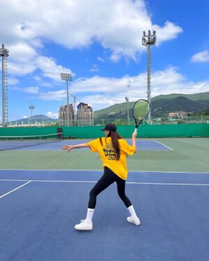 Song Joo-hee Instagram - #테린이성장일기
테린이의 하루하루하루하루...🤹🏻‍♀️