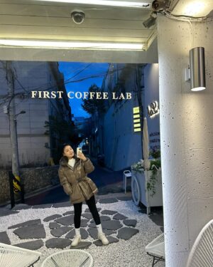 Song Ga-in Instagram - 슬슬 움직여 볼까유 😬