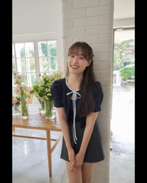 Song Ji-eun Thumbnail - 20.3K Likes - Most Liked Instagram Photos