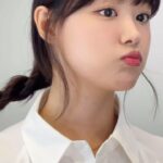 Song Ji-eun Instagram - 그저 감사한 하루하루를 보내고 있습니다🤍 예쁘게 꾸미고 찬양하러 가던 날. 남겨놔야지🥰🙏🏻 여호와를 찬양하라 새 노래로 여호와께 노래하며 성도들의 집회에서 그분을 찬양하라 시편149:1