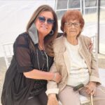 Sonia Fried Instagram - Feliz día a mi Madre, que tiene 95 años y tengo la fortuna de poder disfrutar con ella todos los días. ❤️ También les deseo un lindo día a todas las Mamás, y que disfruten junto a sus familias 👩‍👧‍👧 #diadelamadre