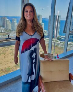 Sonia Fried Instagram - Retomando las redes, para toda mi gente linda y cariñosa feliz año atrasado! les deseo lo mejor a todos, solo pidiendo mucha salud❤️