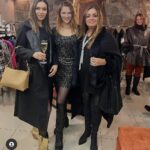 Sonia Fried Instagram - Hola a todos! Aquí les dejo unas fotos de lo que ha sido el mes de mayo. Compartiendo con gente agradable para distraerse un poco. Un beso #santiago #viñadelmar #compartiendo #amigas #sociabilizar