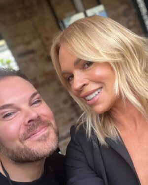 Sonia Kruger Instagram - Thanks for the cool cut @morganhillhair @_willomina #canshag 🤣💇🏼‍♀️