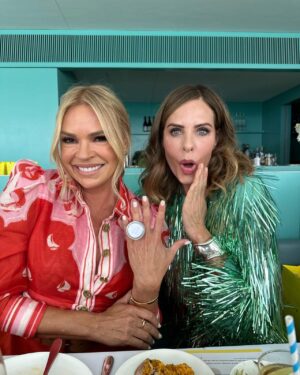Sonia Kruger Instagram - It’s official… we’re engaged!💍🤣 What a fabulous day with @trinnywoodall. She’s a fashionista, entrepreneur and a genuinely lovely person ❤️ FEARLESS - just like her book, so go grab a copy! 📚