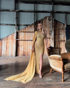 Sonia Kruger Instagram - Gold vibes only 🤣✨