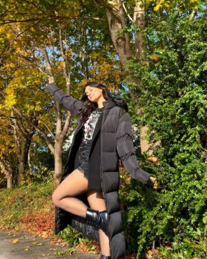 Sonia Rathee Instagram - When you feel the seasons changing 🍂🍁