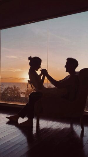Sonya Pandarmawan Instagram - [SAVE THIS for your honeymoon or staycation plan]

And after a long day, You, right here, while the sun is going down and birds are flying home. That’s all i need❤️

📍@astoncanggubeachresort suites
(used to be our secret spot)
but since it’s too beautiful to be hidden, so i guess im good to let you guys know this wonderful place now😌 

#sunset #summer #bali #explorebali #indonesia #asia #islandlife #relationships #wonderful_places