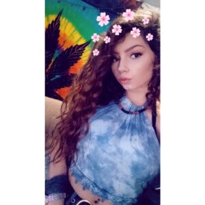 Sophia Rose Wilson Instagram - I made a new Instagram finally, haven't even used this app since last summer, I don't really fw it but figured I'd try it and make another one for when I'm bored 💯🤙