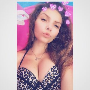Sophia Rose Wilson Instagram - 🥰