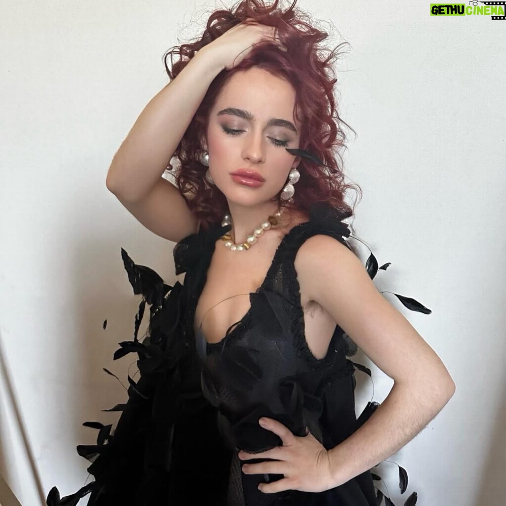 Sophia Anne Caruso Instagram - Light as a feather… Dress by @kristinakofficial @makeupbykristenbacino