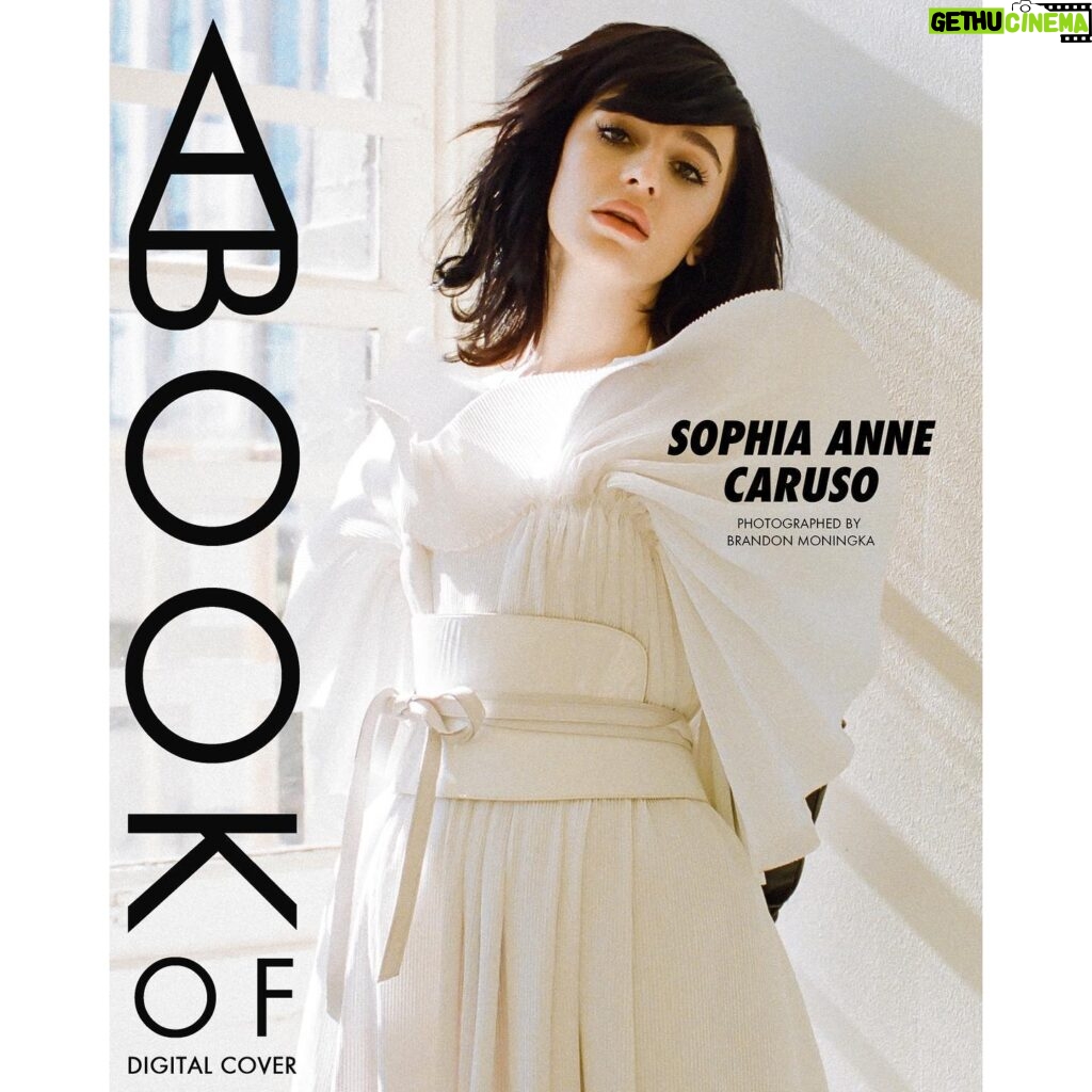 Sophia Anne Caruso Instagram - @abookof loved doing this digital cover thank you! So much fun! Photographer @kaipo81 Interview @graphicsmetropolis Fashion Styling @lil_saigon Make-up @tamielsombati @thewallgroup Hair @tildebymatilde @sixk.la Photo Asst Randy Gonzales Thank you @theorielco