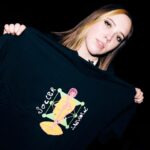 Sophia Regina Allison Instagram – t-shirt collab with @wearebraindead available at 10am PT today via wearebraindead.com 🗡 thanks for having me last week @braindeadstudiosfairfax!

📸: @auntviv