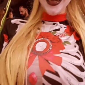 Sophie Evans Instagram - No se quien le gusta mas Halloween a mi bebe o a mi 🧟‍♂️🎃