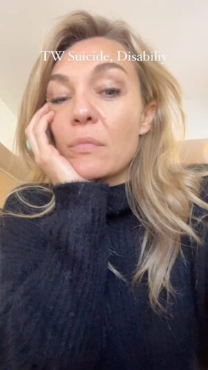 Sophie Morgan Instagram - My thoughts on spinal cord injury: a life worth living. 

Please contact:
 @backuptrust 
@unitedspinal 
@reevefoundation 
@wingsforlife
