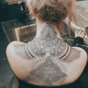 Sophie Morgan Instagram - I got this tattoo after I got out of an abusive relationship. It’s my shield, my “I have my own back” tattoo. It felt SO good to get it done but it was one of the most painful things I’ve ever experienced!

Am plotting my next one whilst I’m on bed rest…..🤔

#Tattoo #TattooInspo #LineWork #BlackTattoo #ThickLineTattoo #NeckTattoo