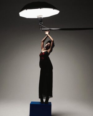 Sophie Wilde Instagram - drama queen.

@anothermagazine