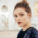 Sophie Cookson Instagram - Really rinsing my first night out in a while, but bear with...! Ta to @bafta @ionawolffphoto @camerapress_photography @lancomeofficial 💗💜💚 and of course @lizpughmakeupartist @thebradylea @boodlesjewellery @giorgioarmani