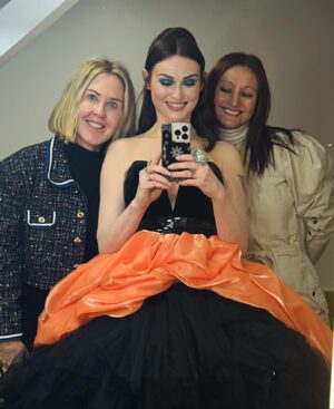 Sophie Ellis-Bextor Instagram - BAFTAs Baby!! 
Last night was amazing. What a special thing. So happy to have been asked to sing but as is always the case, there was a brilliant team effort behind the performance. Big thanks to @victoriajayneadcock for magnificent styling - I love that we created a story with the clothes. Thank you to my fantastically talented friend @lisalaudat1 for such beautiful glam. Lisa did my hair for the video for murder and we’ve worked together since Take Me Home. She’s so incredible and so lovely to pay tribute to @louiseconstad and the green glitter eye she created for murder all the way back in 2001. 
Thanks to my management Wallace and to @sarahadamssassy and Thom 

I loved my dresses - see from the photos you can hide a child inside that skirt! 
I loved the dancing @_paul_roberts and the dancers created 
I loved changing into 4 different outfits - cmon you gotta go hard or home for @bafta 
And I loved toasting the adventure of Murder with such a special stage 
Mainly though I loved doing it all with @richardjonesface by my side, who has always supported me in all that I do. We even had a bit of time on the dancefloor last night - first time in a while! 

Glam @lancomeofficial @ghdhair 
Red carpet dress @antoniorivamilano
@antonioriva_official
@rogervivier @swarovski
Performance @sophiecouture
@miumiu @swarovski @katherinejamesjewellery
Dinner @mrselfportrait @louboutinworld @luluguinness
 @swarovski @katherinejamesjewellery
Party @fumbalinas - kaftan of dreams!!! Green and twinkly and perfect for dancing xxx