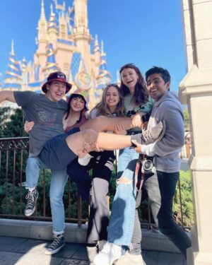 Sophie Reynolds Instagram - how cheesy are we 
@waltdisneyworld @disneyparks