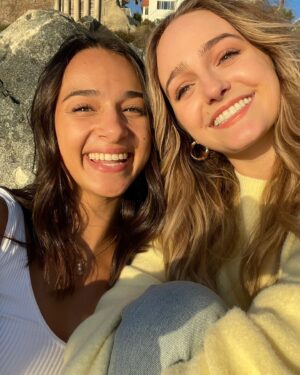 Sophie Reynolds Instagram - happy birthday macey!! three-year old me really hit the lottery meeting you. I promise to split the french toast with you forever, I LOVE YOU @maceyhsu