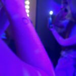Soraia Tavares Instagram - Ontem festejámos @dianacastro___ , festejamos @briennekeller e festejamos @lobby.teatro. Estamos a ficar crescidas 🥸 #lobbyteatro #parabens