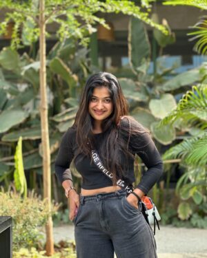 Soundarya Reddy Instagram - 😎🤪