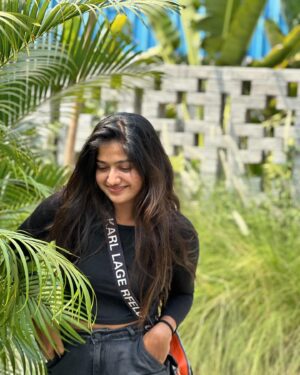 Soundarya Reddy Instagram - 😎🤪