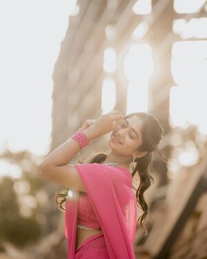 Soundarya Reddy Instagram - 🌸✨
