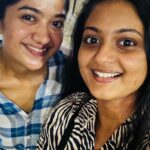 Soundarya Reddy Instagram - #nightout #friends #urbansqure #kathipaaraflyover #food #shopping #gosspis #girlout #girlthings #passion #friendsforever #mava #bestie #bestfriends #gudaka #specialmoments #soundariyareddy #gomathipriya #explore #chennai