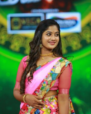 Soundarya Reddy Instagram - 🌸
Outfit- @naa_maguva 😍