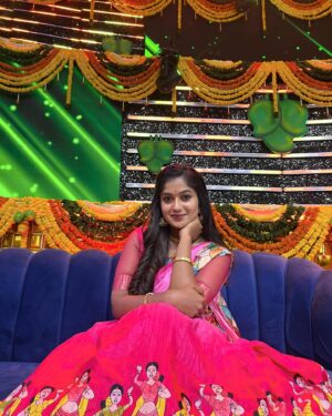 Soundarya Reddy Instagram - 🌸
Outfit- @naa_maguva 😍