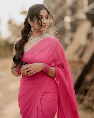 Soundarya Reddy Instagram - 🌸
Pc - @viki_pixer 
MUA - @iniyamakeover 
Jewellery - @new_ideas_fashions