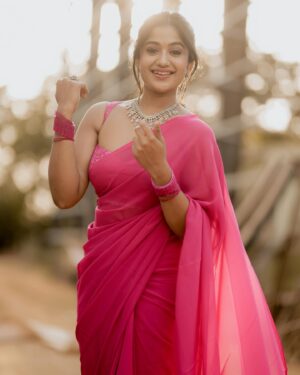 Soundarya Reddy Instagram - 🌸
Pc - @viki_pixer 
MUA - @iniyamakeover 
Jewellery - @new_ideas_fashions