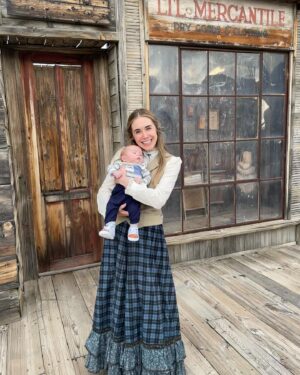 Spencer Locke Instagram - Western work and play with some of my favorite people!Thank you @justinleedirect for the epic story and my partner in crime @imvictoriapratt for constant giggles. Who ever let us sit next to each other let alone make a movie with each other? 👯‍♀️🫶🏻☀️
