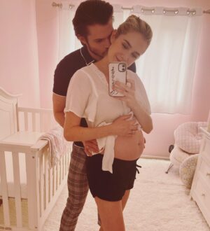 Spencer Locke Instagram - What we think we look like vs what we actually look like. #30weekspregnant today!! We got this @chrismason_1 🤍🥰