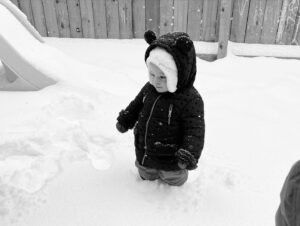 Spencer Locke Instagram - This day. These people.  #babysfirstsnow 🤍🤍🤍