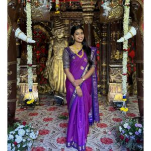 Sri Gouri Priya Instagram - అమ్మ చీర💜🌸