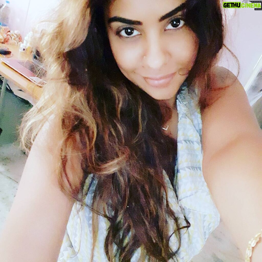 Sri Reddy Instagram -